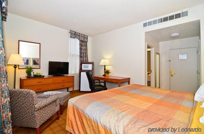 Fairfield Inn & Suites By Marriott Milwaukee Downtown Room photo